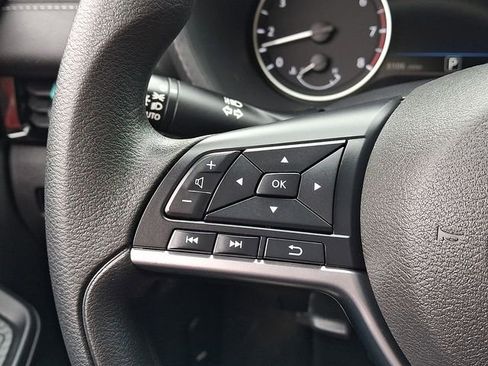 Used 2024 Nissan Sentra SV w/ Lighting Package image 20