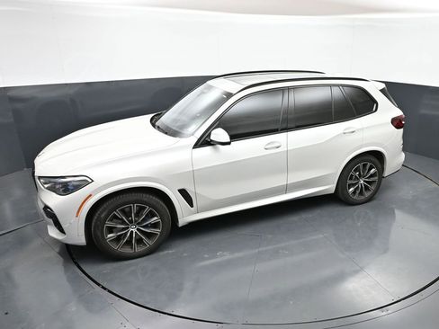 Used 2023 BMW X5 M50i w/ Executive Package AWD/4WD image 46