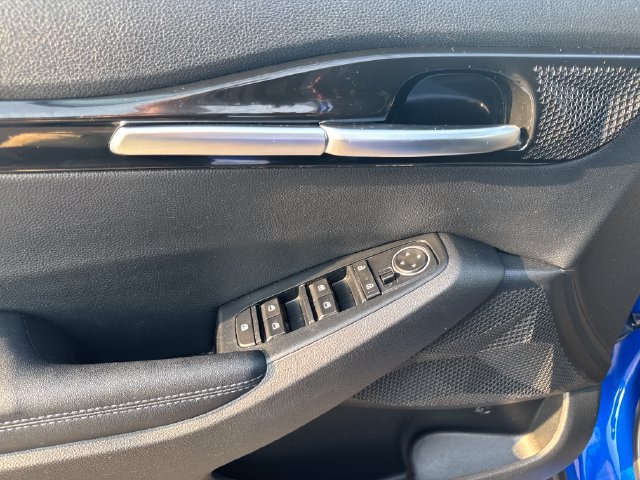 Used 2023 Kia Seltos S FWD image 11