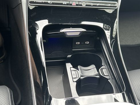 Certified 2025 Mercedes-Benz C 300 Sedan image 36