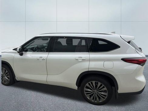 Used 2020 Toyota Highlander Platinum AWD/4WD image 8