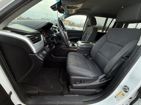 Used 2016 GMC Yukon XL SLE w/ Convenience Package image 20