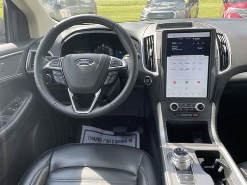 Certified 2024 Ford Edge SEL w/ Convenience Package AWD/4WD image 15