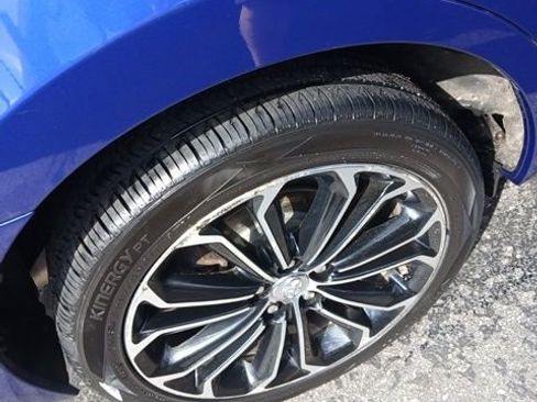 Used 2015 Toyota Corolla S image 12