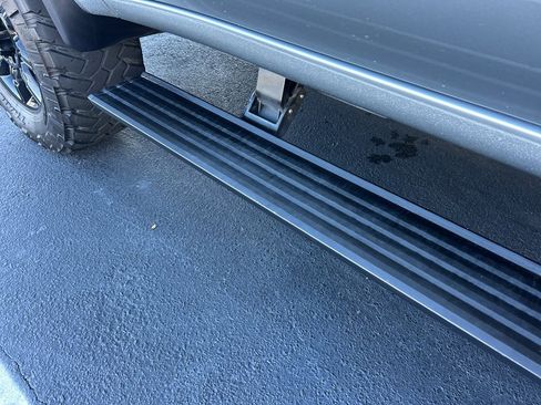 Used 2024 GMC Sierra 2500 AT4 w/ AT4 Premium Plus Package image 6