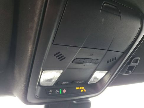 Certified 2023 Cadillac XT4 Premium Luxury w/ Cold Weather Package image 17