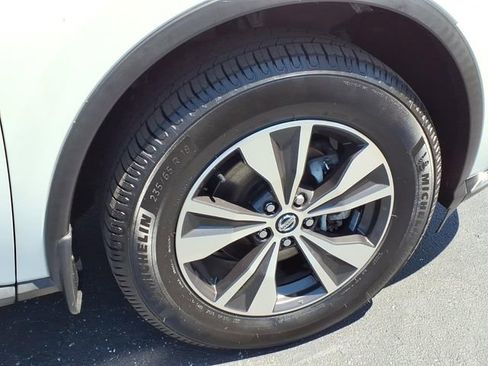 Used 2020 Nissan Murano SV FWD image 18