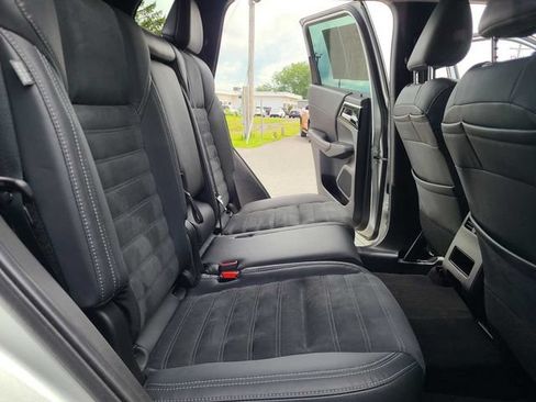 Used 2022 Mitsubishi Outlander SE FWD image 21