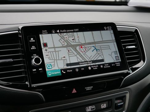 Certified 2025 Honda Ridgeline TrailSport image 22