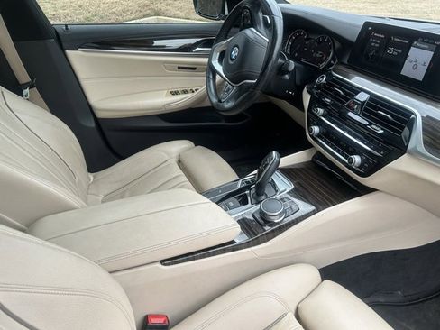 Used 2018 BMW 530i image 7