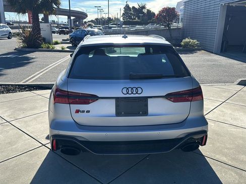 Used 2025 Audi RS 6 performance image 7