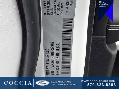 Used 2024 Jeep Grand Cherokee Overland w/ Trailer Tow Package image 27