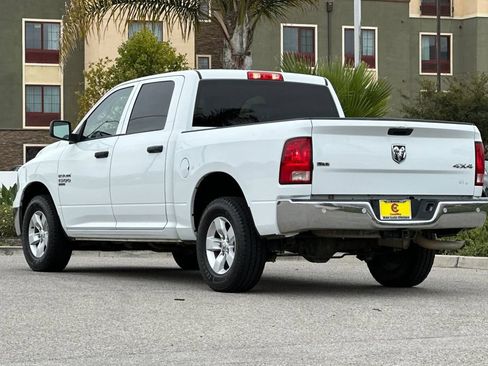 Used 2022 RAM 1500 Classic SLT w/ Electronics Group AWD/4WD image 5