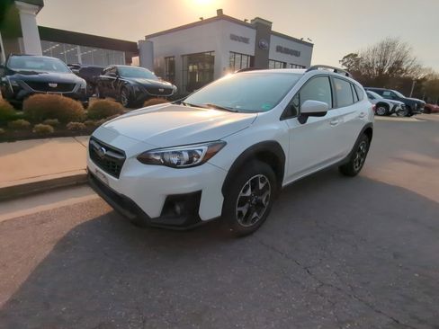 Used 2019 Subaru Crosstrek 2.0i Premium w/ Eyesight System image 7