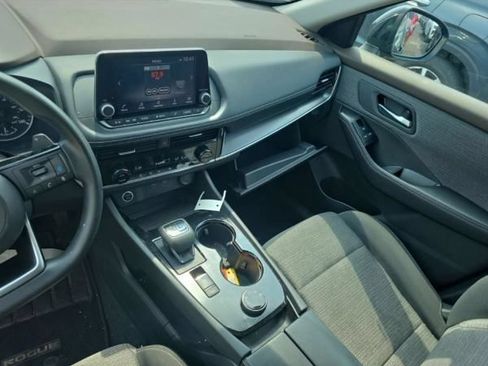 Used 2022 Nissan Rogue SV AWD/4WD image 7