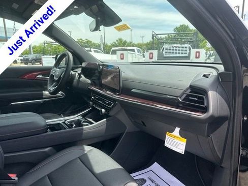 New 2026 Chevrolet Traverse Z71 w/ Driver Confidence Package AWD/4WD image 34