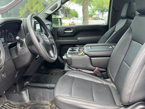 Used 2024 GMC Sierra 2500 Pro w/ Convenience Package AWD/4WD image 8