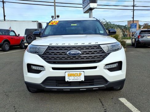 Certified 2022 Ford Explorer XLT w/ Equipment Group 202A image 2