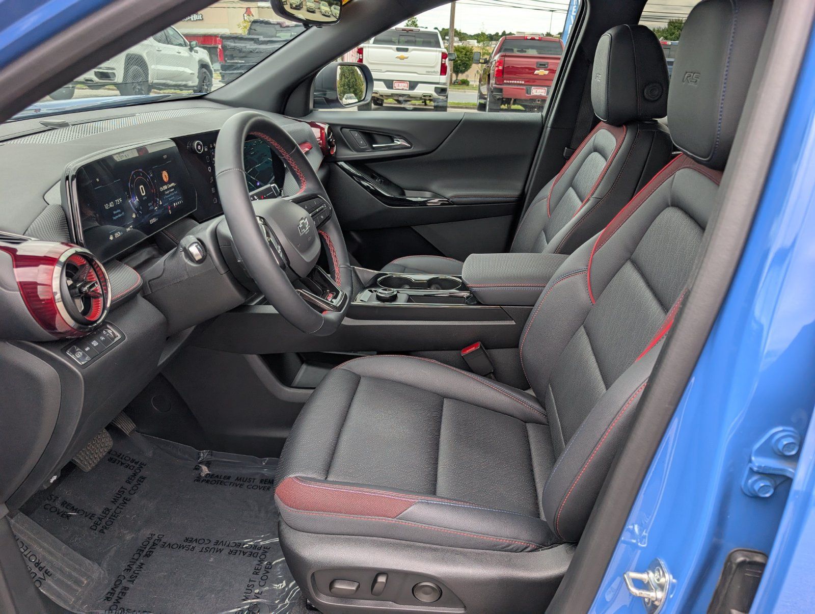 Used 2025 Chevrolet Equinox RS w/ Safety and Technology Package AWD/4WD image 18