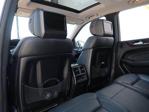 Used 2012 Mercedes-Benz ML 350 4MATIC image 32