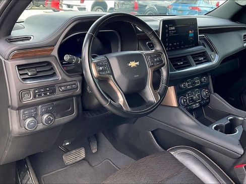 Used 2023 Chevrolet Tahoe High Country w/ Premium Package 2 AWD/4WD image 14