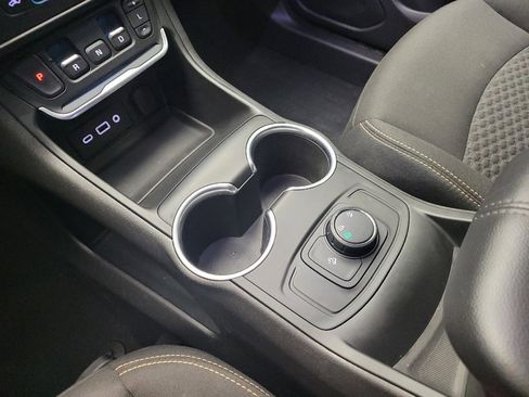 Used 2019 GMC Terrain SLE image 26