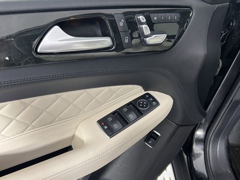 Certified 2018 Mercedes-Benz GLE 43 AMG 4MATIC image 16