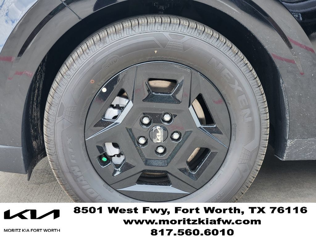 New 2026 Kia Carnival FWD image 7