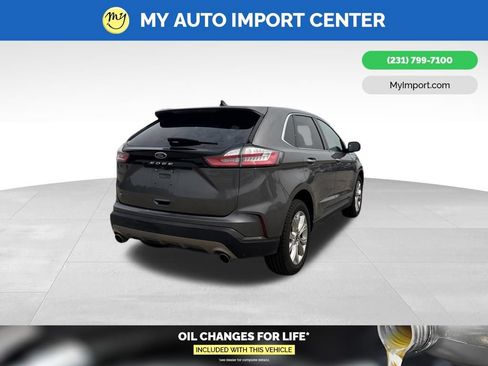 Used 2022 Ford Edge Titanium AWD/4WD image 7