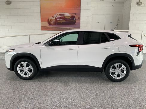 New 2026 Chevrolet Trax LS FWD image 5