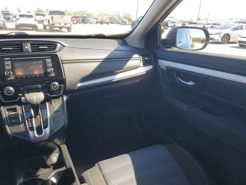 Used 2019 Honda CR-V LX image 11
