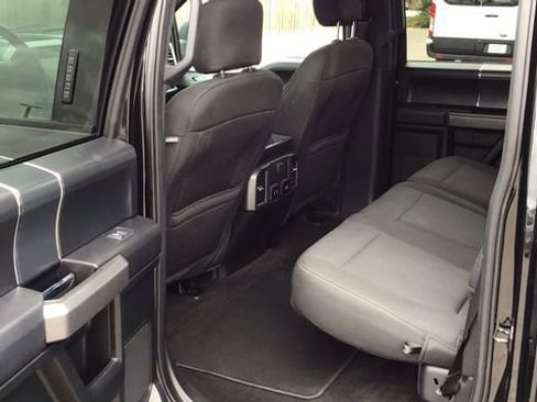 Used 2019 Ford F150 XLT w/ Equipment Group 302A Luxury image 12