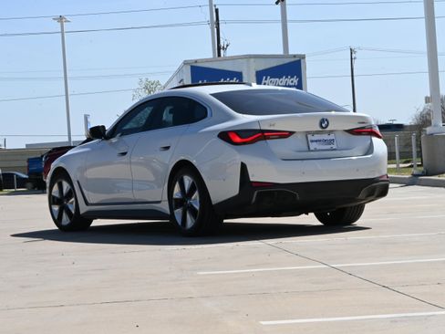 Certified 2023 BMW i4 eDrive35 w/ Premium Package image 3