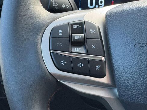 New 2026 Ford Explorer Active image 15