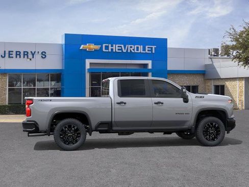 New 2026 Chevrolet Silverado 2500 Custom w/ Custom Value Package AWD/4WD image 5