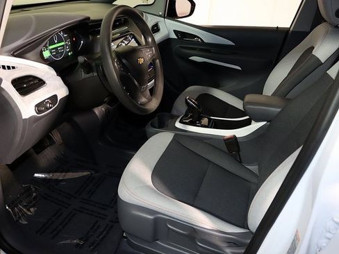 Used 2020 Chevrolet Bolt LT image 13