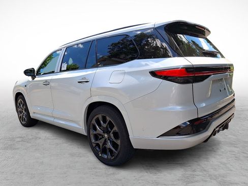 New 2026 Lexus TX 500h AWD image 3