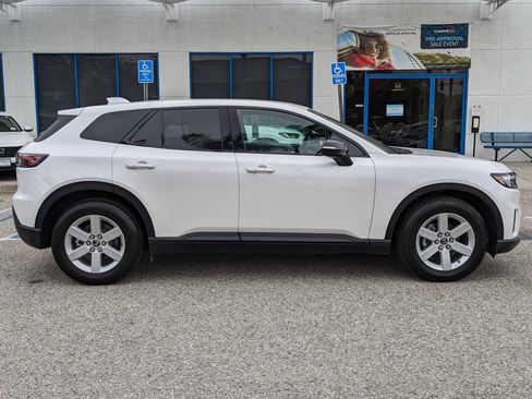 New 2026 Honda Prologue EX image 2