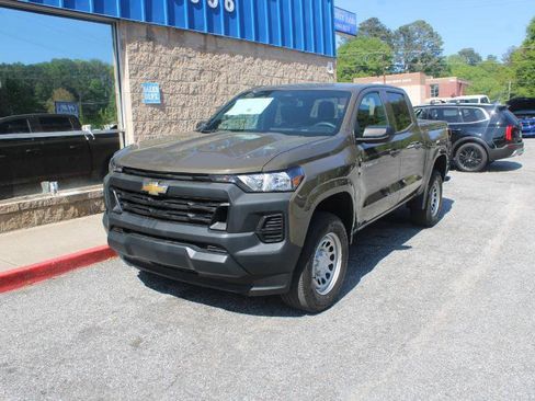 Used 2023 Chevrolet Colorado W/T image 5