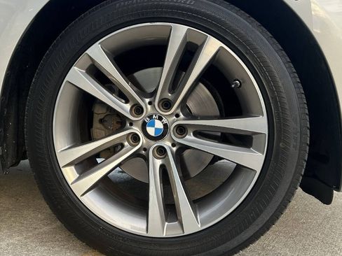 Used 2018 BMW 330i Gran Turismo xDrive image 44