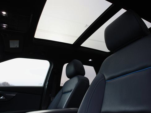 Used 2023 Chevrolet Blazer RS w/ Driver Confidence II Package image 24