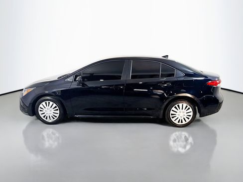 Used 2025 Toyota Corolla LE image 6