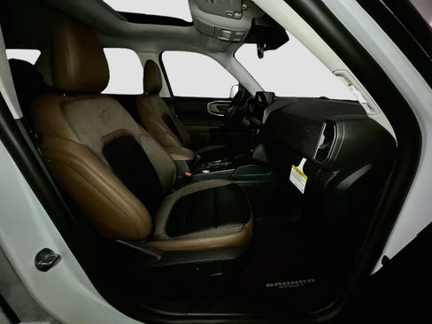 New 2026 Ford Bronco Sport Outer Banks w/ Outer Banks Tech Package+ AWD/4WD image 34