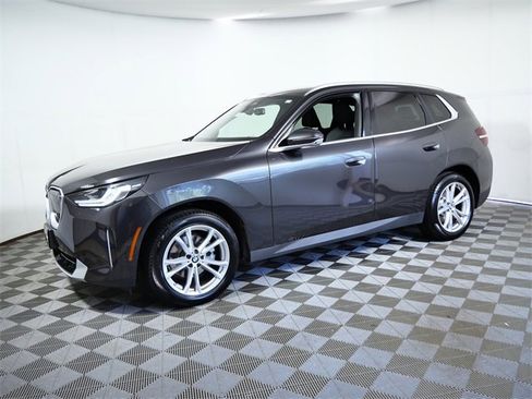 Used 2025 BMW X3 xDrive30i image 5