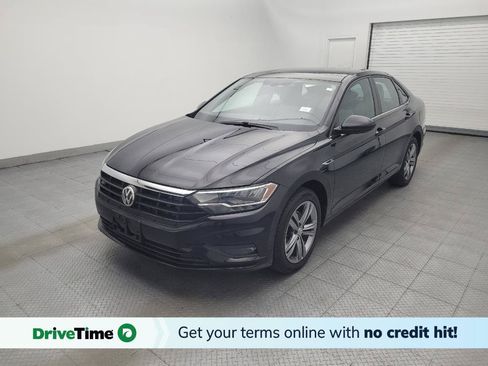 Used 2019 Volkswagen Jetta R-Line FWD image 1