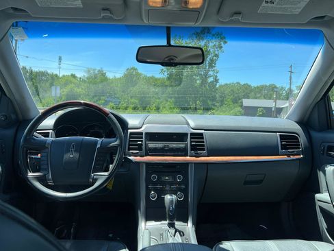 Used 2010 Lincoln MKZ FWD image 31
