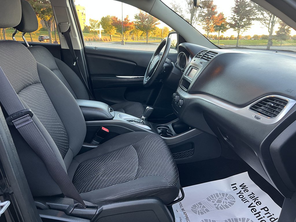 Used 2017 Dodge Journey SE FWD image 10