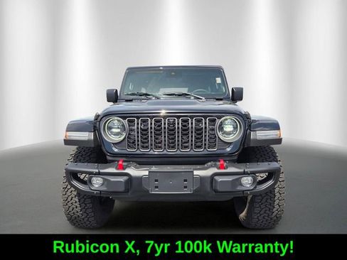 Certified 2025 Jeep Wrangler Unlimited Rubicon AWD/4WD image 2