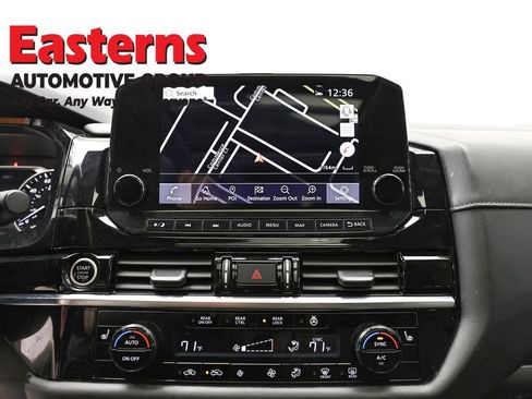 Used 2023 Nissan Pathfinder SL w/ SL Premium Package image 12