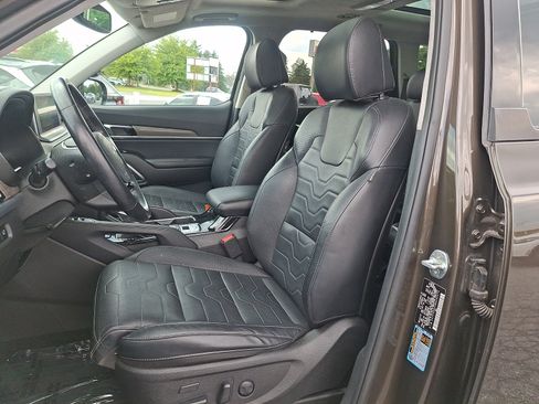 Used 2022 Kia Telluride SX w/ SX Prestige Package AWD/4WD image 13
